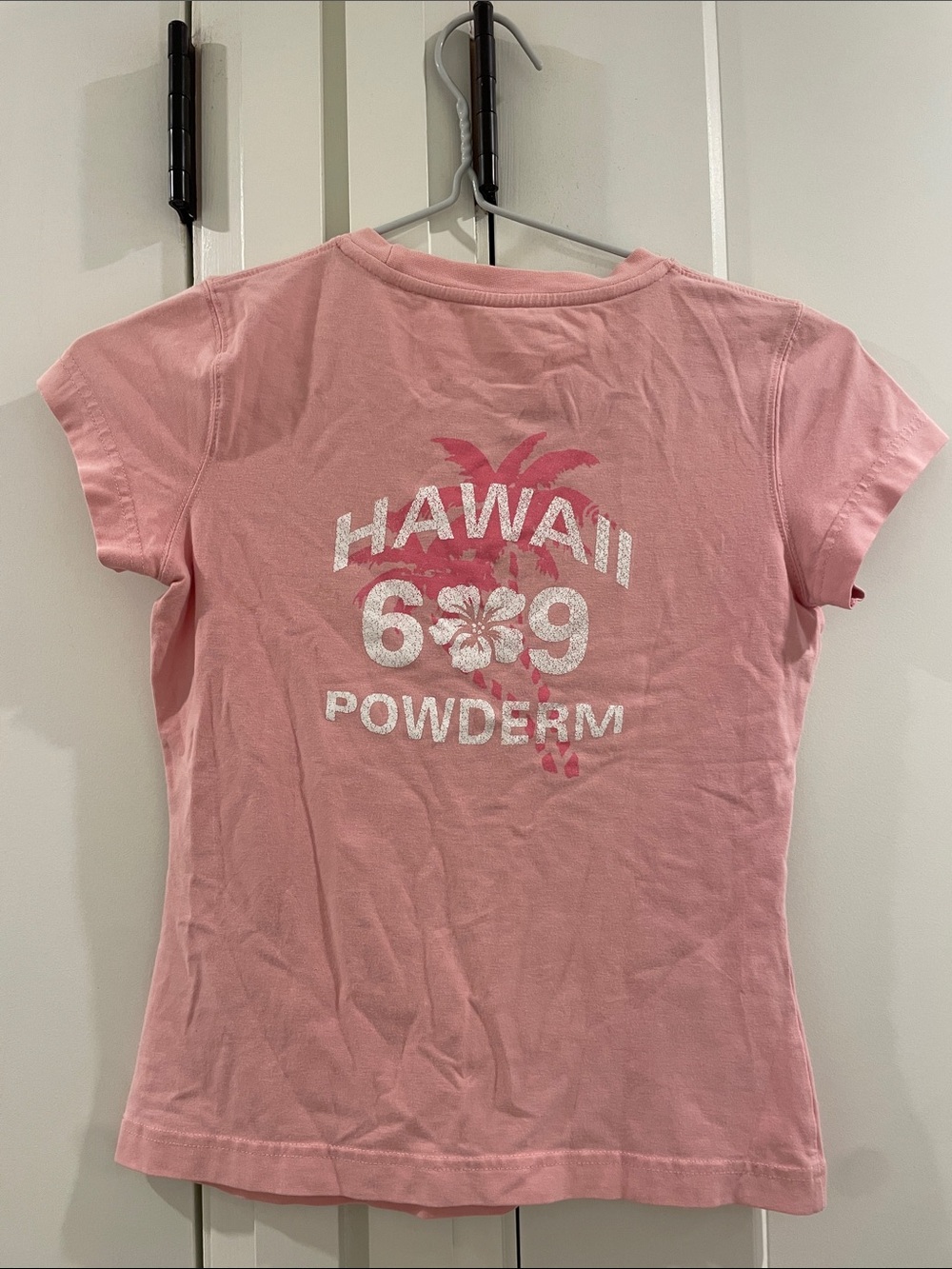 Y2K Powder Room Hawaii 69 Powderm Pink Tee